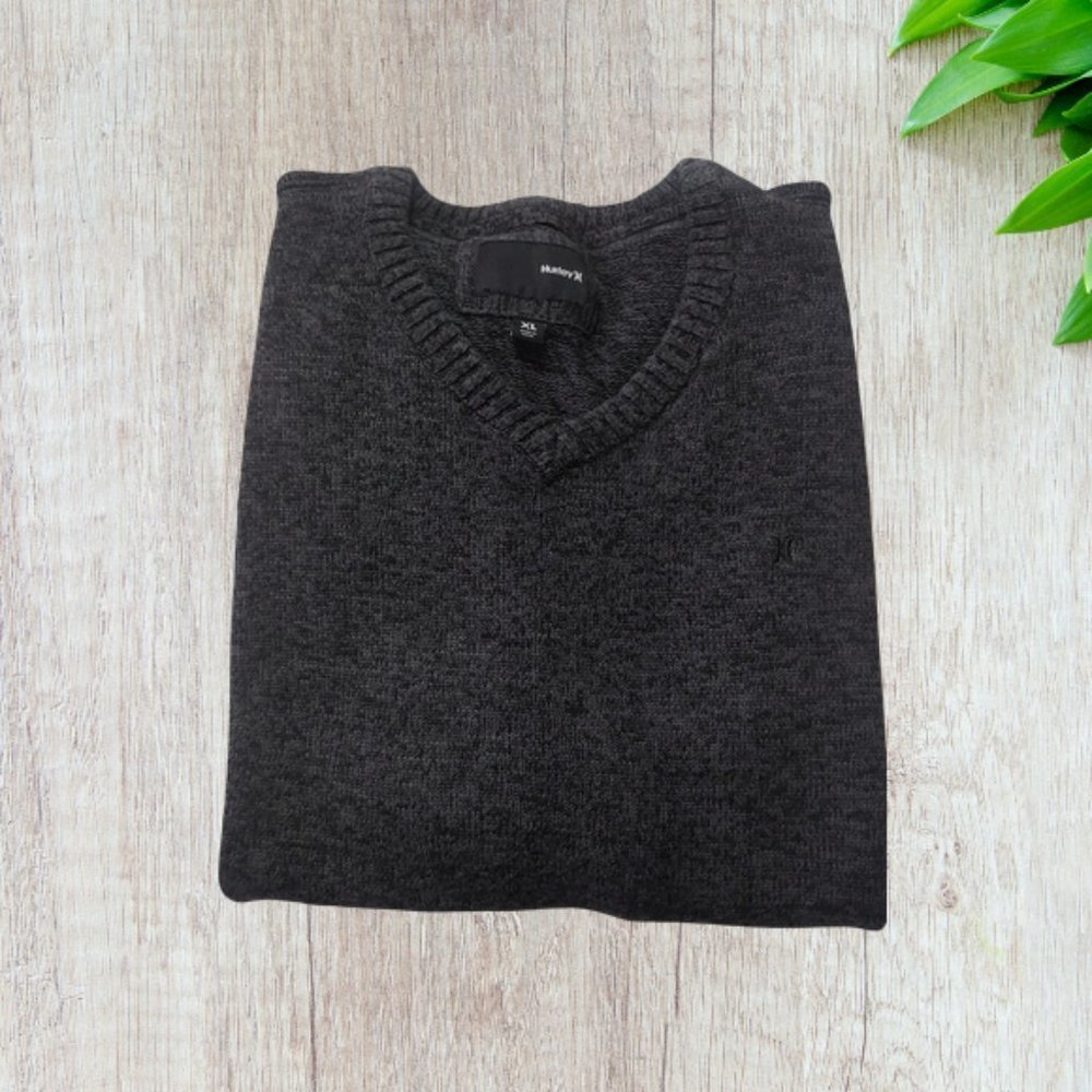 MEN'S Hurley Sweater 🙂Host Pick🥰
